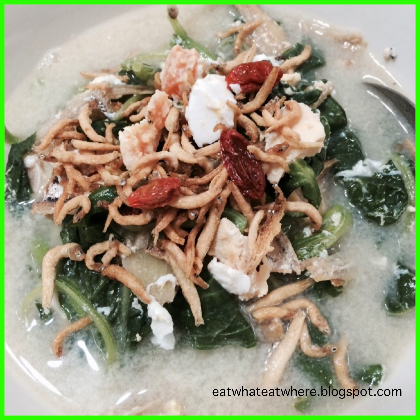 Eat what, Eat where? ewew cooks Baby Chinese Spinach Soup (with Eggs & Silverfish)